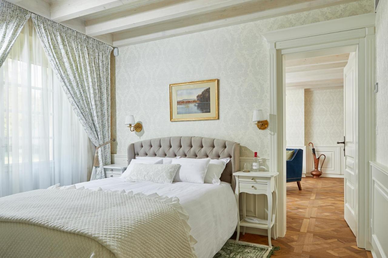 Chateau De Clotte & Suites Les Salles-de-Castillon Exterior foto